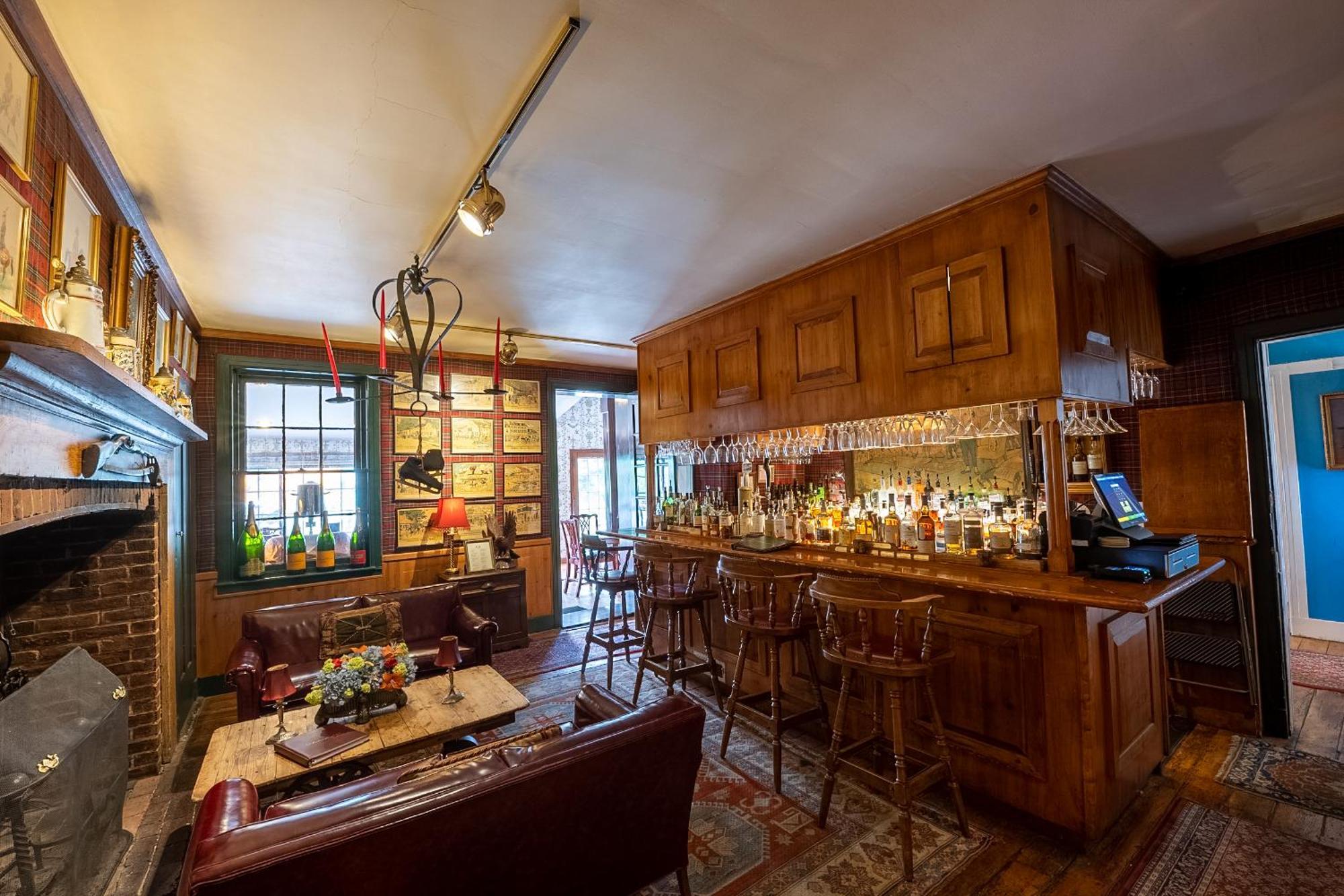 Taneytown Antrim 1844酒店 外观 照片